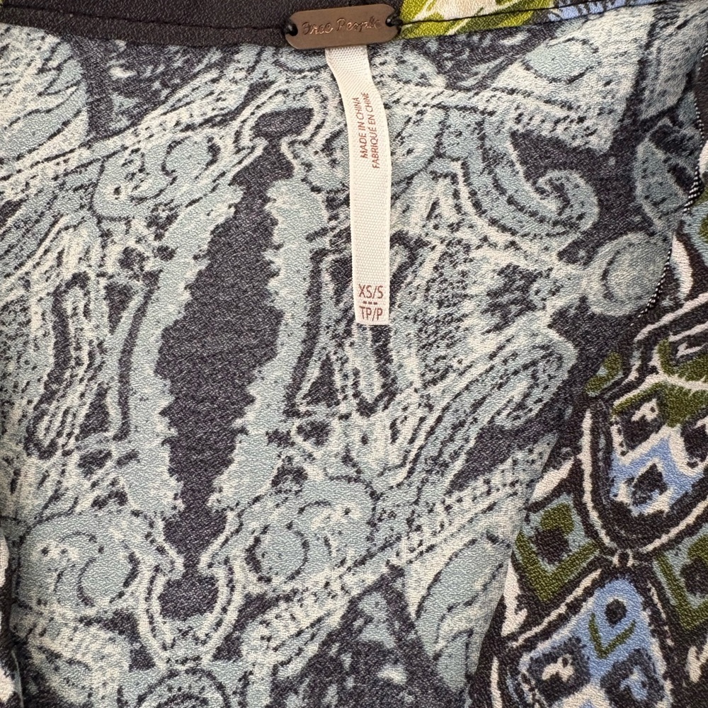Free People Wildflower Drawstring Cinched Kimono Size XS/Small Bohemian - Picture 7 of 8
